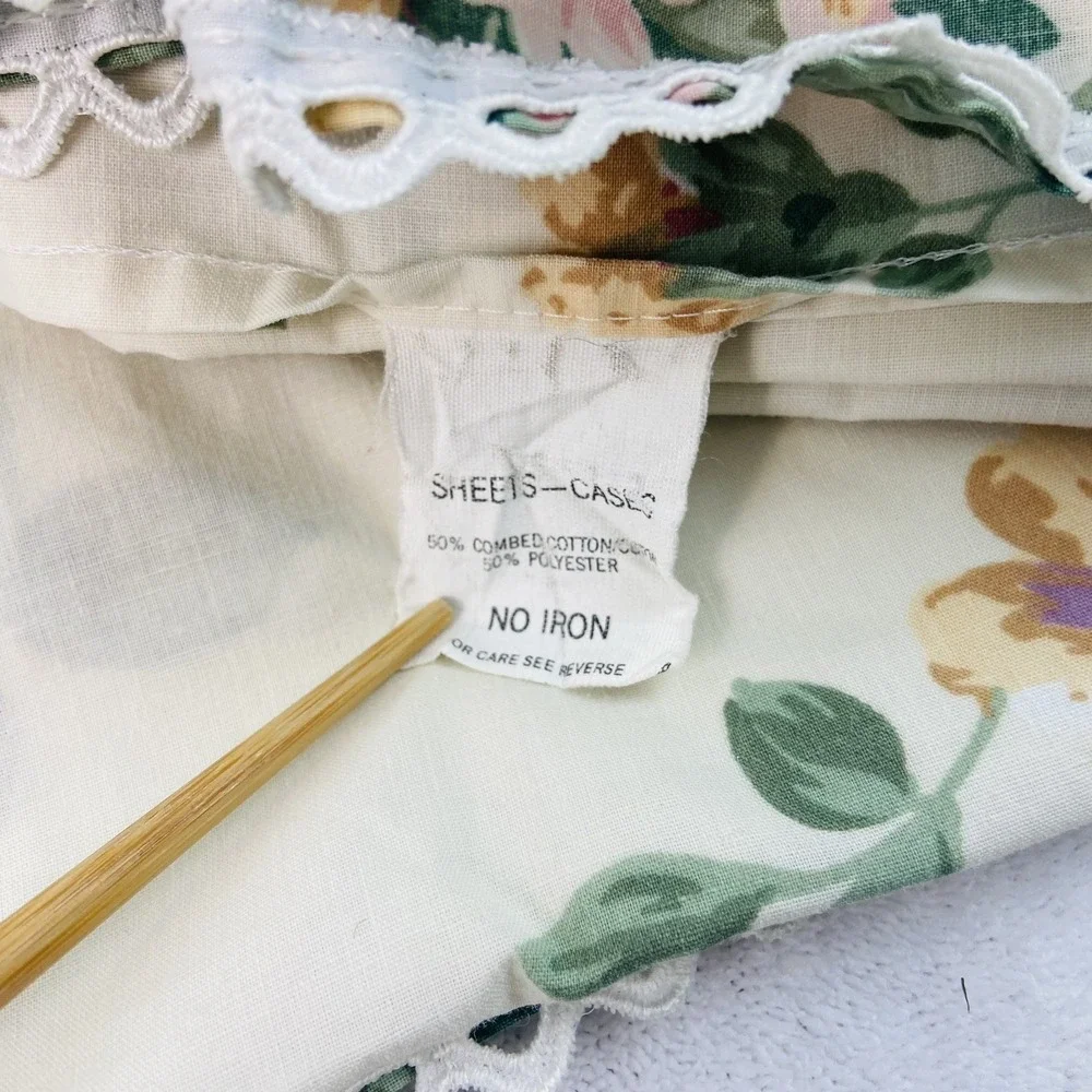 Vintage Rose Floral Ruffle Top Flat Sheet 1 Pillow Case Full Size GrannyCore